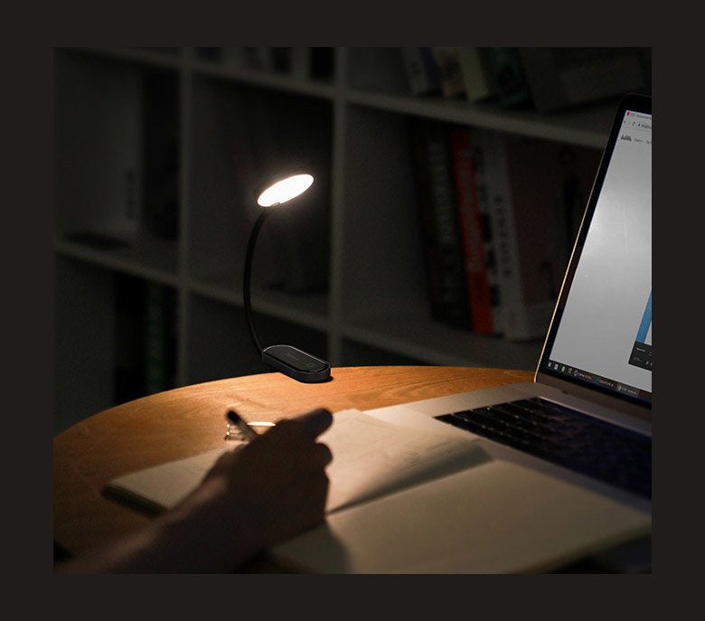 Baseus mini lampka LED z klipsem