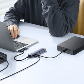 Hub Baseus UltraJoy Series 4 w 1 USB-A/USB-C do 3 x USB-A 3.0 + 1 x RJ45 + 1 x wejście USB-C 5V