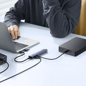 Baseus UltraJoy Series Hub USB-A/USB-C 4xUSB-A 3.0 1xUSB-C 5V