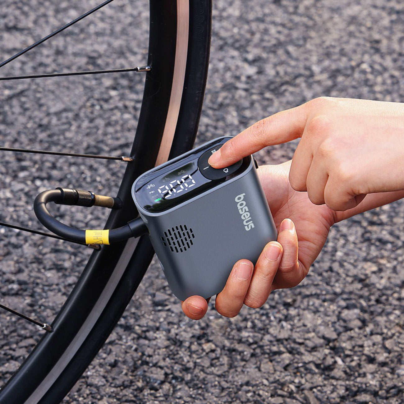 Baseus PrimeTrip Series Pompka elektryczna do rowerów z cyfrowym wyświetlaczem